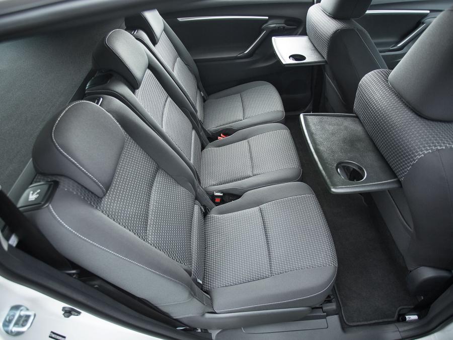  Toyota Verso 2013 года  (UK) (фото 27 из 27)